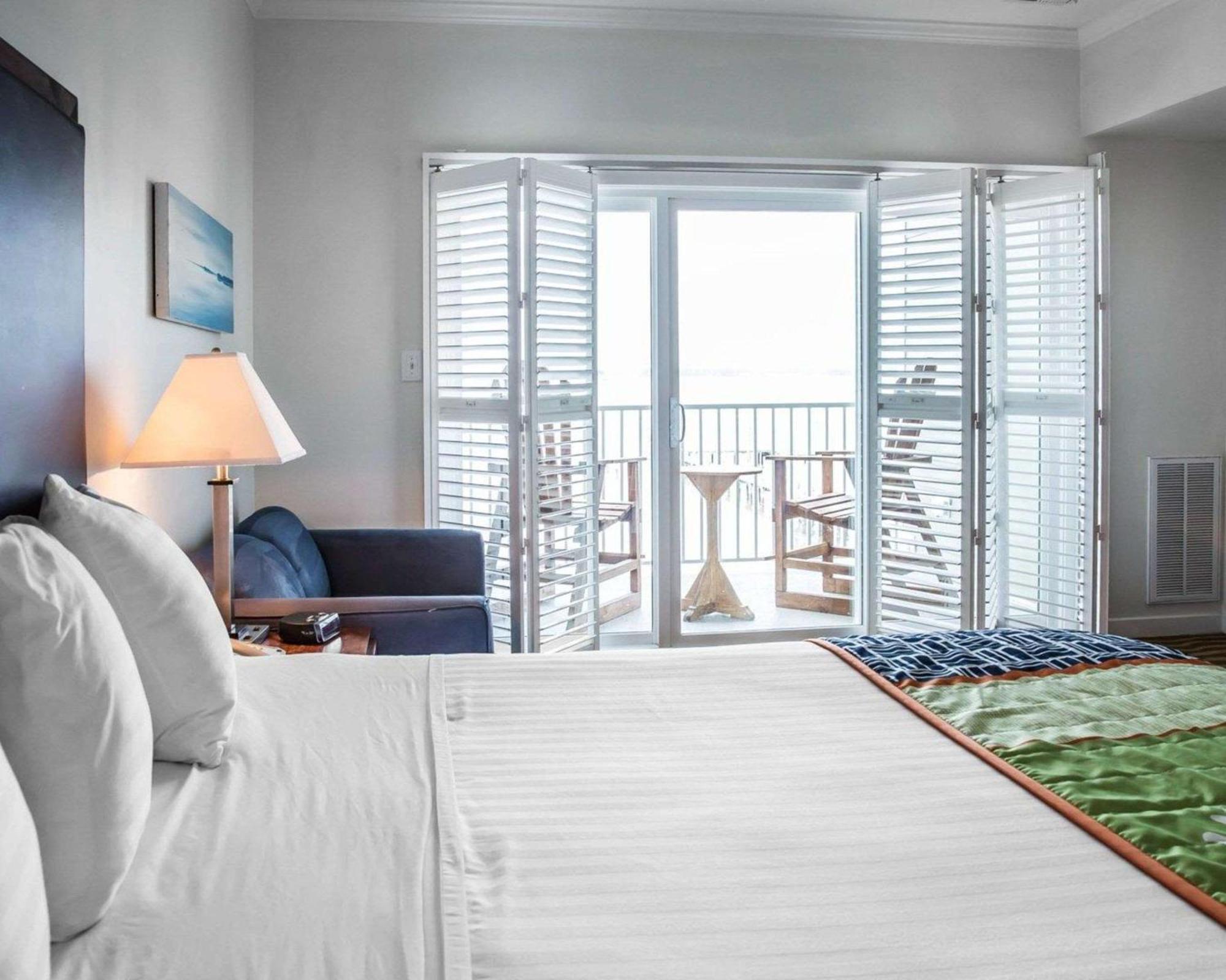 Island Inn & Suites, Ascend Hotel Collection Piney Point Luaran gambar