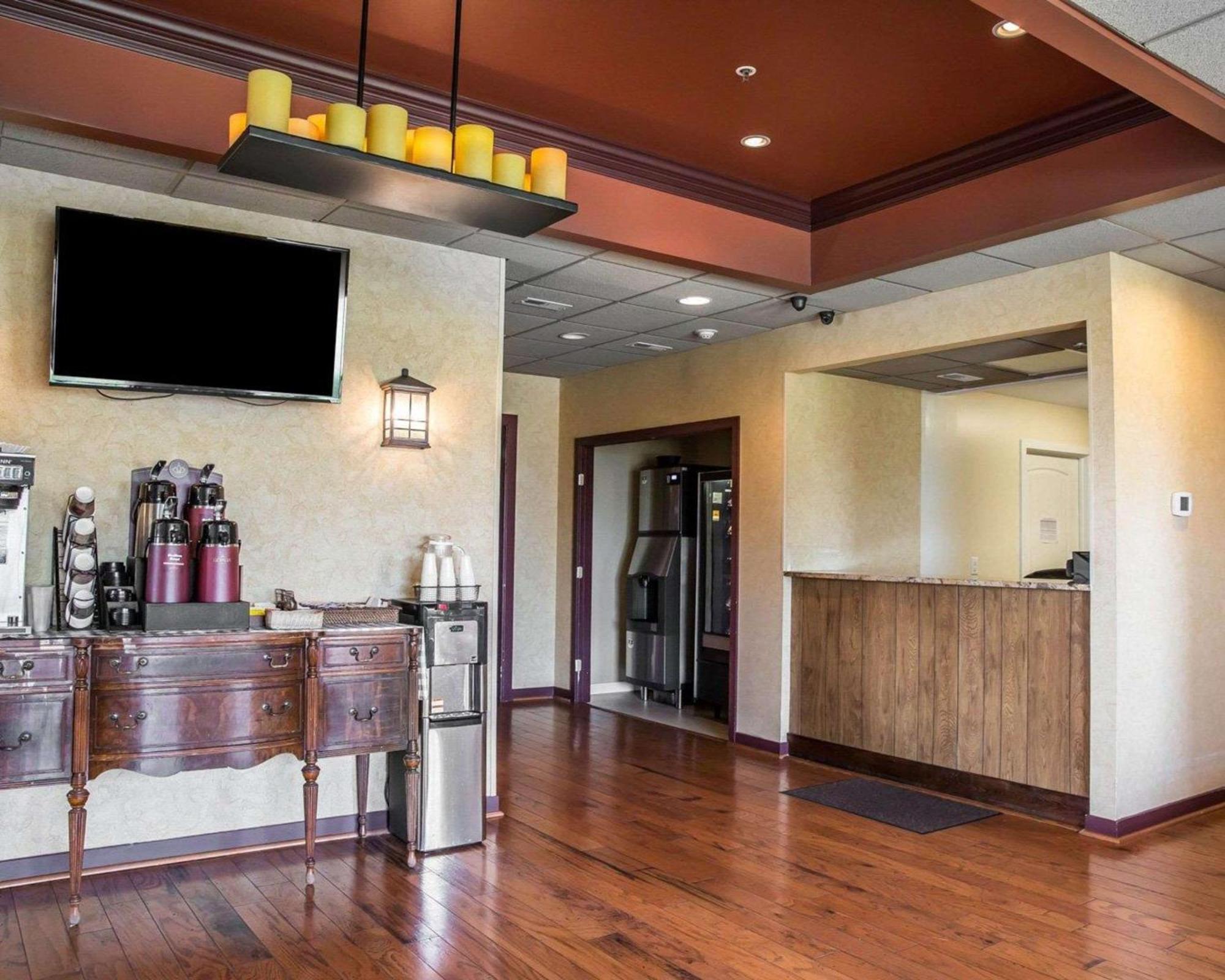 Island Inn & Suites, Ascend Hotel Collection Piney Point Luaran gambar